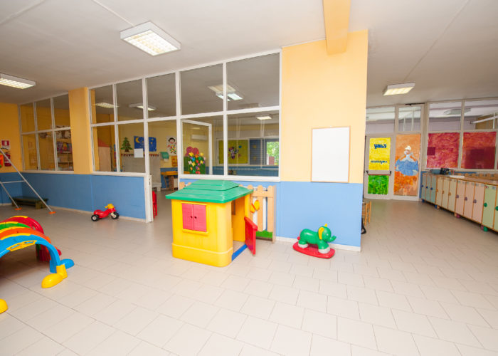 area-giochi-nido-asilo-guidonia