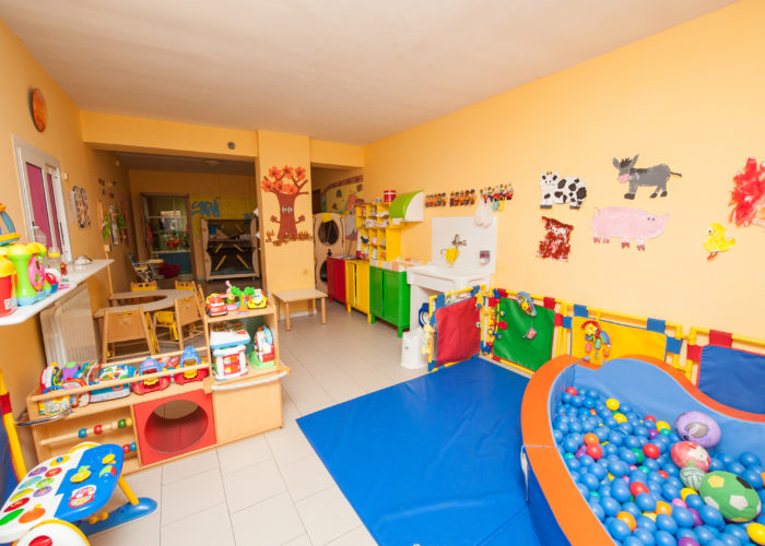 sala-igiene-asilo-guidonia