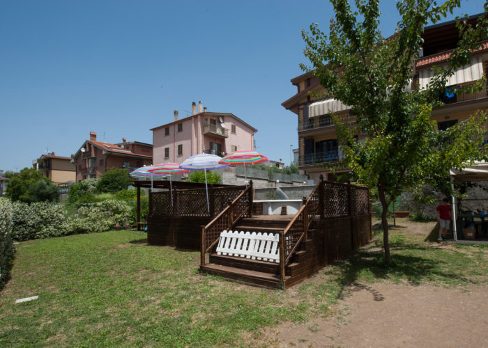 veduta-piscina-asilo-guidonia